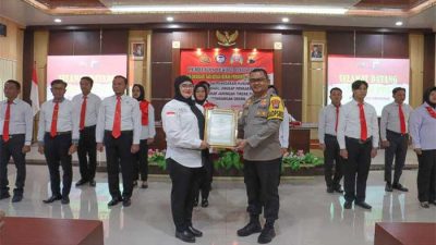 Kapolres dan Anggota Sat Reskrim Polres Sragen Terima Penghargaan TRC PPA Indonesia