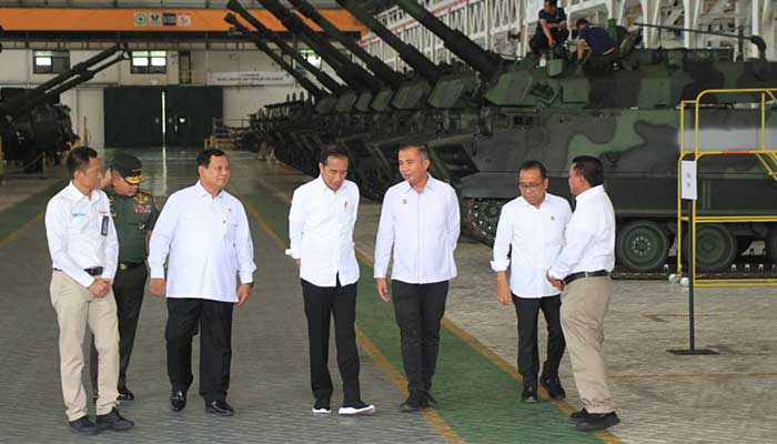 Presiden Jokowi Pindad