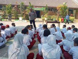 Stop Bullying, Polsek Kedawung Sragen Adakan Penyuluhan Kenakalan Remaja Pelajar di SDN 1 Karangpelem